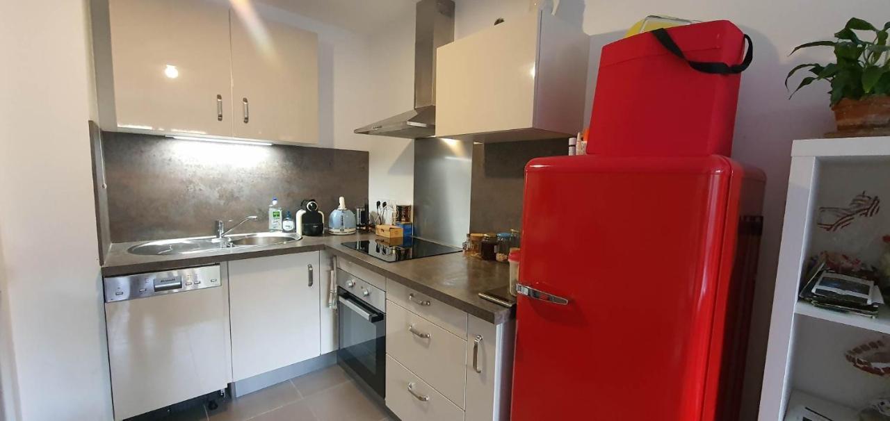 A 10 Min A Pied De La Plage De Appartement *